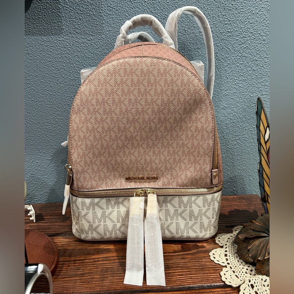 NWT Michael Kors Rhea Backpack